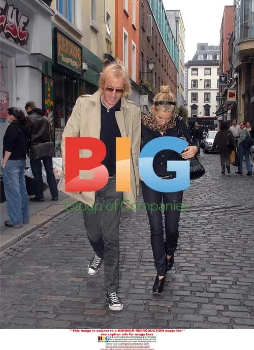 Sienna Miller and Rhys Ifans get matching tattoos
