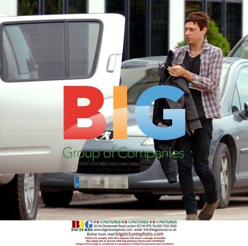 Kate Moss and Jamie Hince at Ibiza Airport