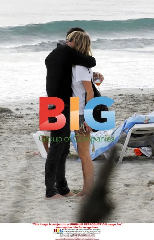 Kate Moss and Jamie Hince on Holiday