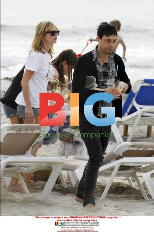 Kate Moss and Jamie Hince on Holiday Break