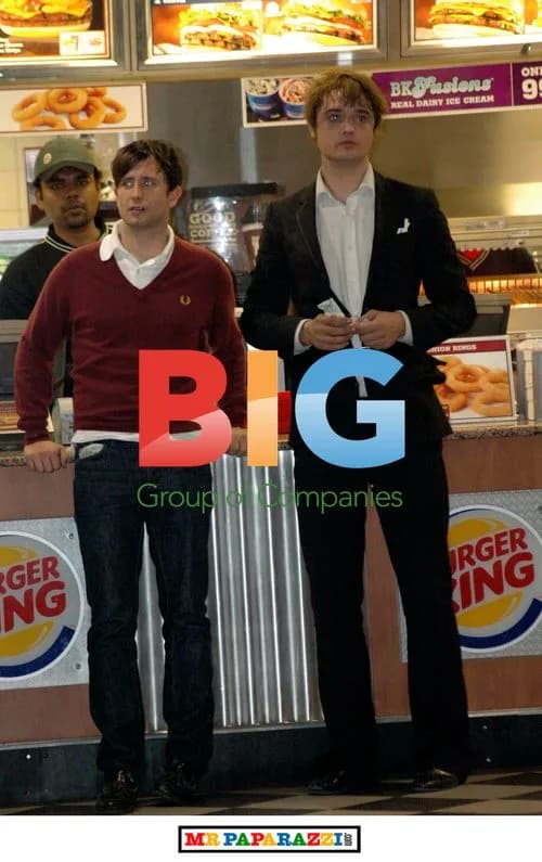 Pete Doherty and Babyshambles Grab Burger Before Gig
