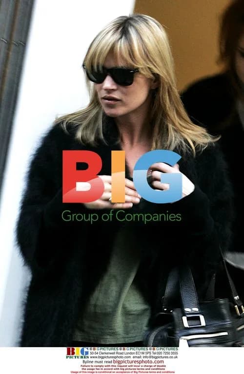 Kate Moss and Jamie Hince Leaving London Home