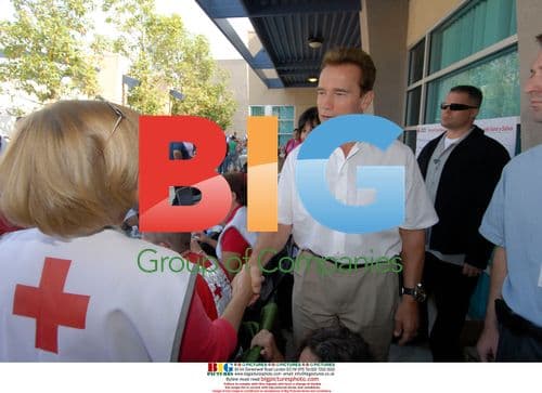 Arnold Schwarzenegger Visits Wildfire Victims