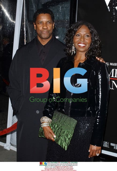 Denzel Washington and Pauletta Washington at "American Gangster" Premiere