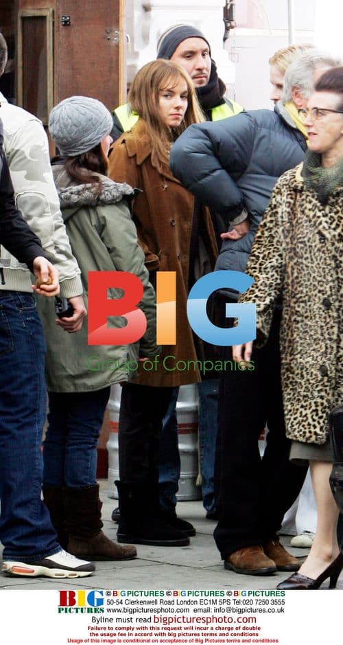 Sienna Miller filming 'Hippie Hippie Shake'