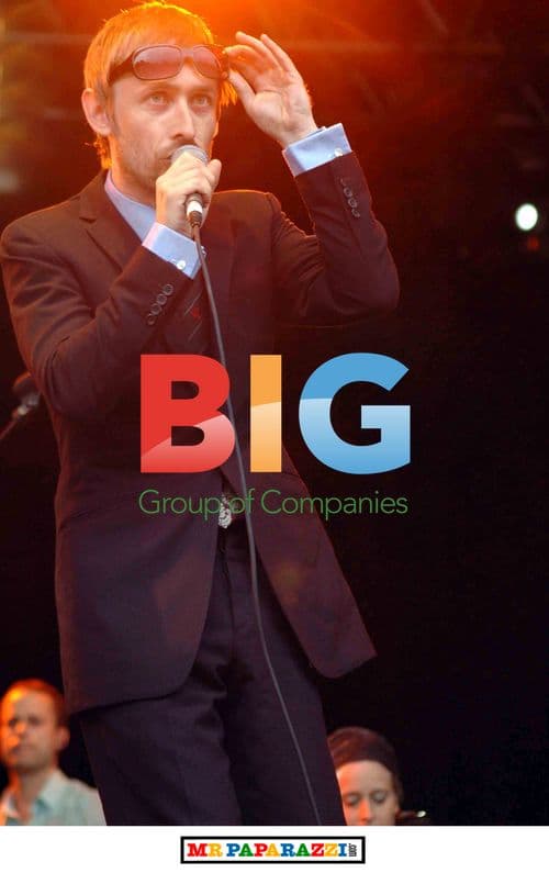 Neil Hannon Performing at Connect Festival