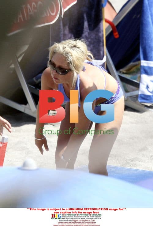 Chris Tarrant and girlfriend Jane Bird on holiday in Italy