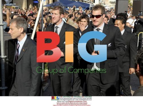 All Blacks Welcomed by Fans in Marseille