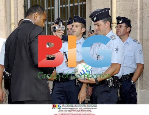 All Blacks welcomed to Marseille City Hall