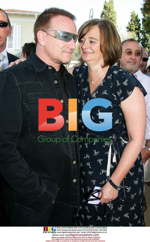 Bono and Cherie Blair Inaugurate Peace Fountain