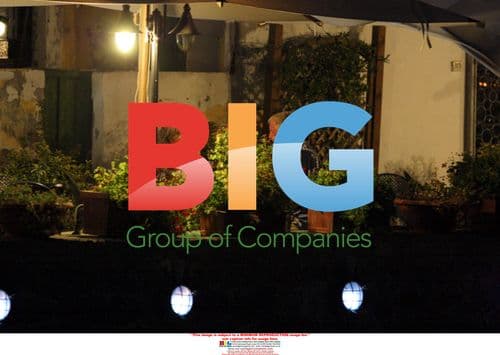 Chris Tarrant and Jane Bird on Holiday in Italy