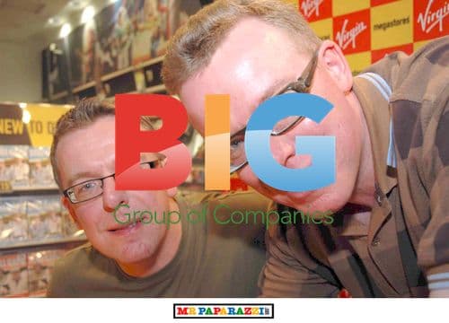 The Proclaimers Sign Latest Album