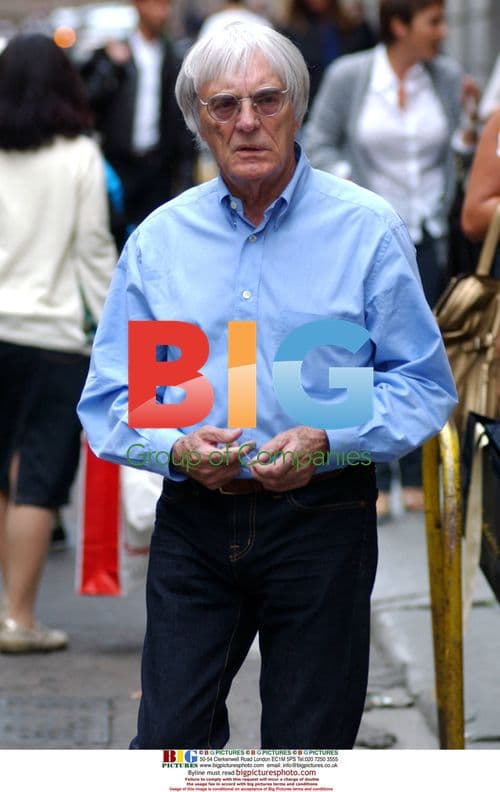 Bernie Ecclestone Relaxing with Family in Milan