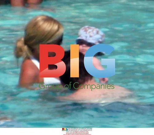 Tori Spelling and Baby Liam on Maui Vacation