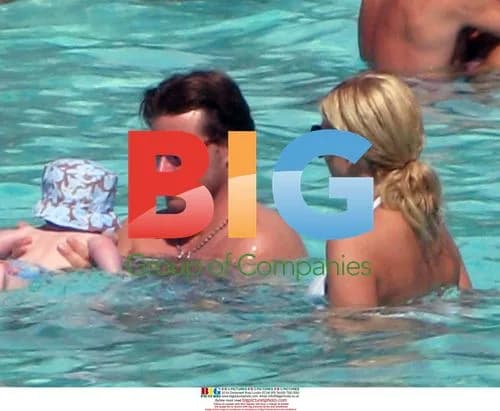 Tori Spelling and family on vacation in Maui