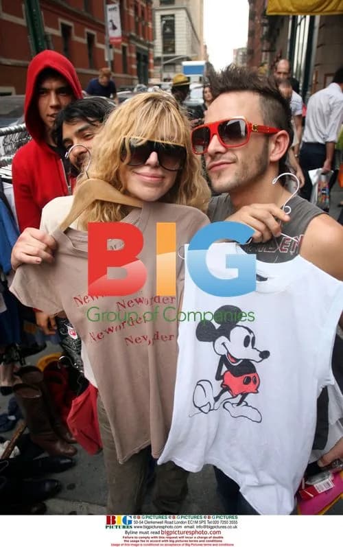 Courtney Love Shopping in NYC