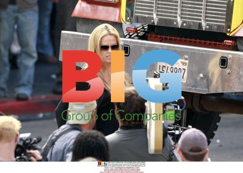 Charlize Theron and Will Smith filming 'John Hancock'