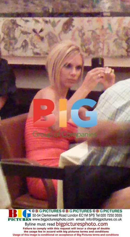 Victoria Beckham Has Dinner in NYC