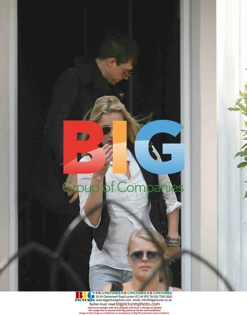 Kate Moss and Jamie Hince Leaving London Home