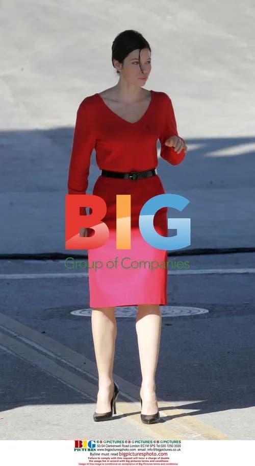 Jessica Biel films Powder Blue scenes