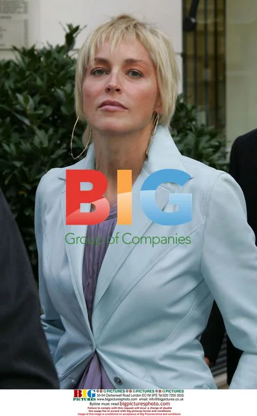 Sharon Stone leaves Paris hotel