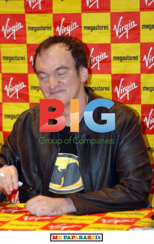 Quentin Tarantino Signing DVDs