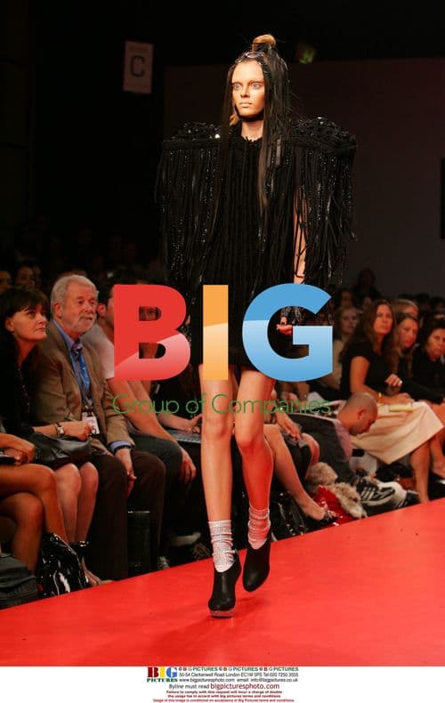 Gareth Pugh Show at London Fashion Week 2007