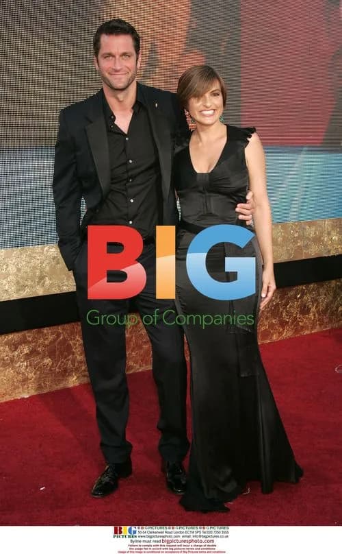 Mariska Hargitay and Peter Hermann at 59th Emmys