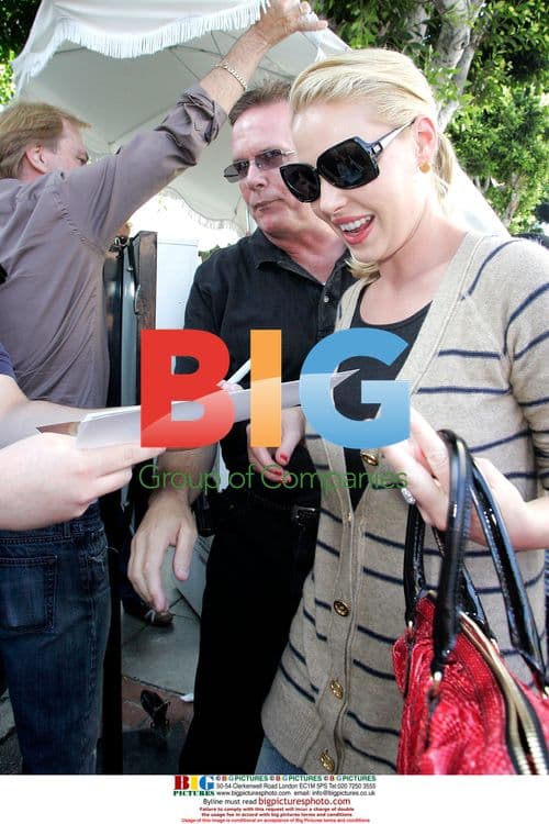 Katherine Heigl visits the Ivy with her mother