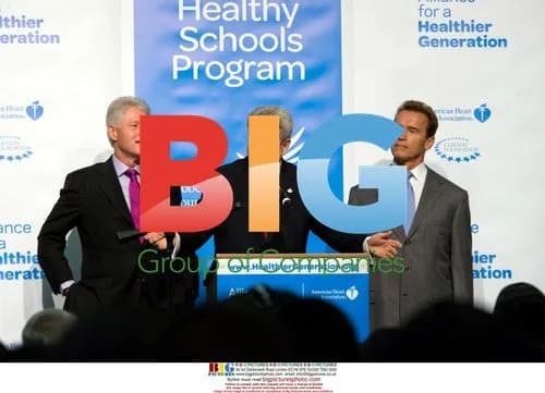 Clinton and Schwarzenegger Speak to Students