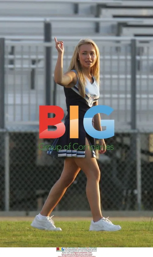 Hayden Panettiere filming "Heroes"