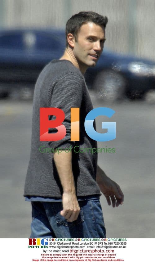 Ben Affleck on set of "He's Just Not That Into You"