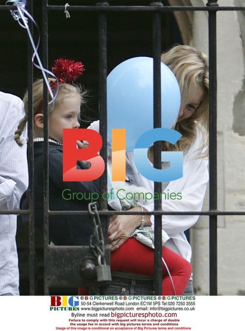 Kate Moss Leaving Children's Party