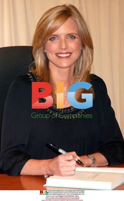 Courtney Thorne-Smith Book Signing