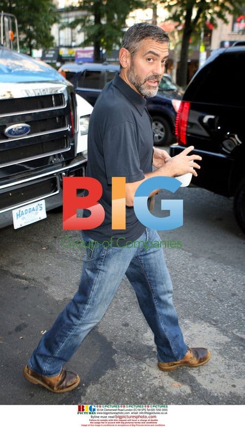 George Clooney Signing Autographs