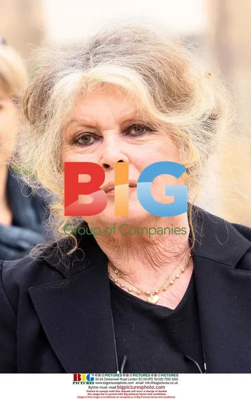 Brigitte Bardot Meets French PM Fillon