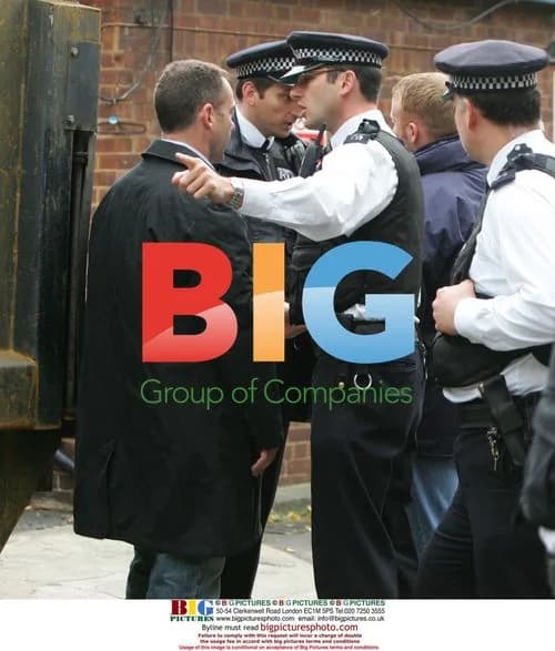 Beckham Security In Scuffle With Law