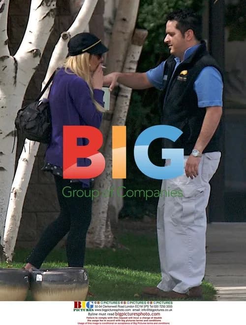 Lindsay Lohan takes a break at rehab in Utah