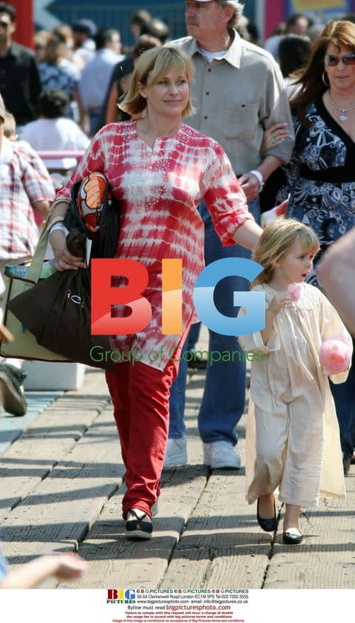 Patricia Arquette and Daughter at Santa Monica Pier