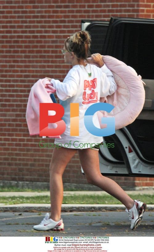 Pregnant Jamie Lynn Spears Transfers Baby Items