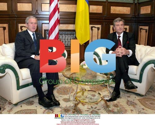 George W. Bush and Viktor Yushchenko Meet in Kiev