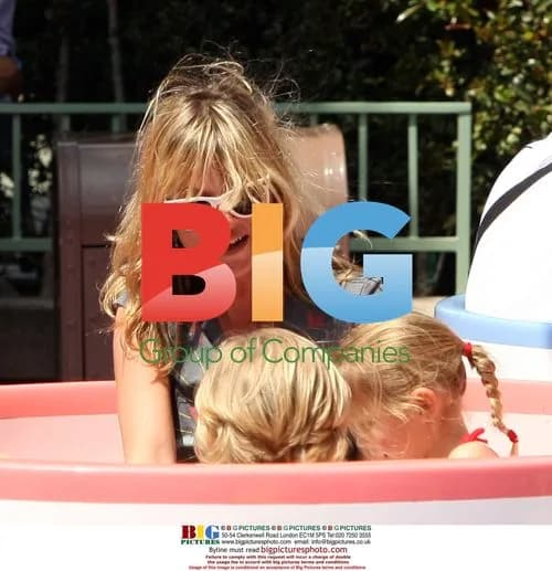Kate Moss and daughter at Disneyland