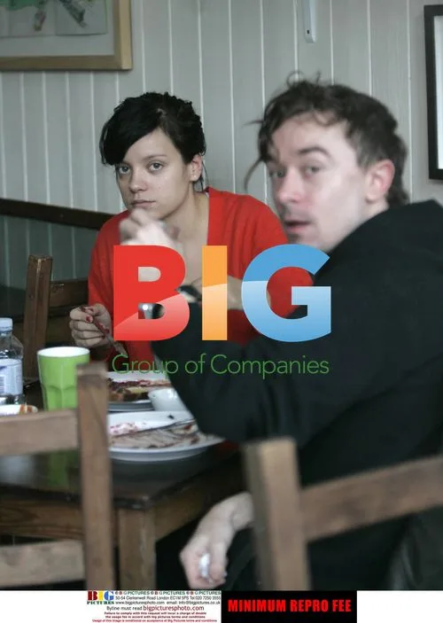 Lily Allen\'s Busy Day in London