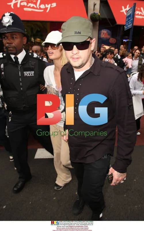 Paris Hilton and Benji Madden Shopping in London