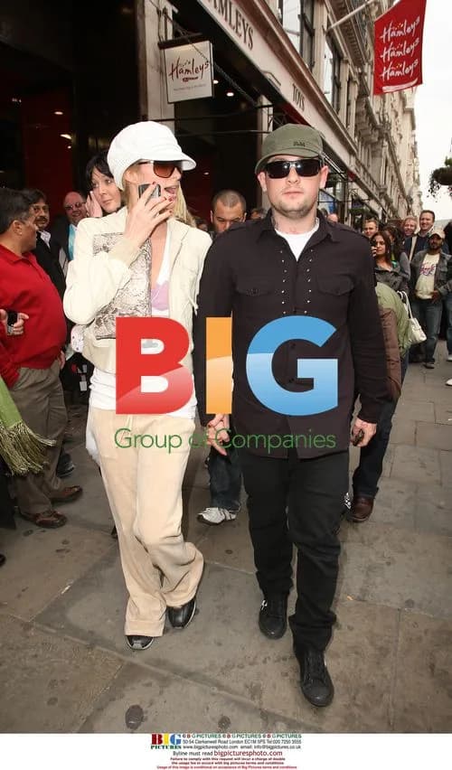Paris Hilton and Benji Madden Shopping in London