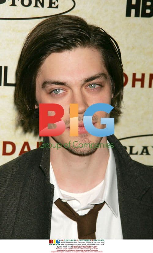 Tom Payne at 'John Adams' Premiere