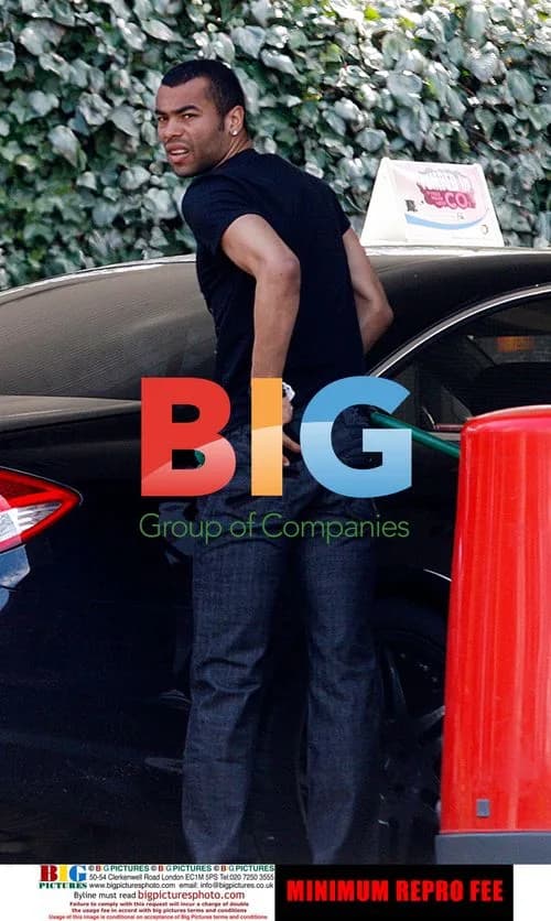 Ashley Cole Spotted Without Wedding Ring