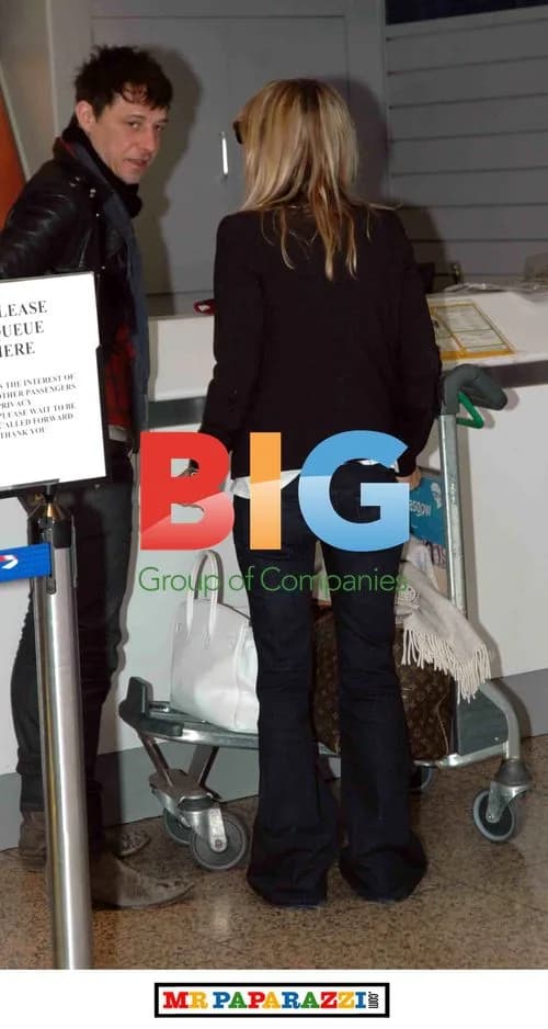 Kate Moss and Jamie Hince at Glasgow Airport