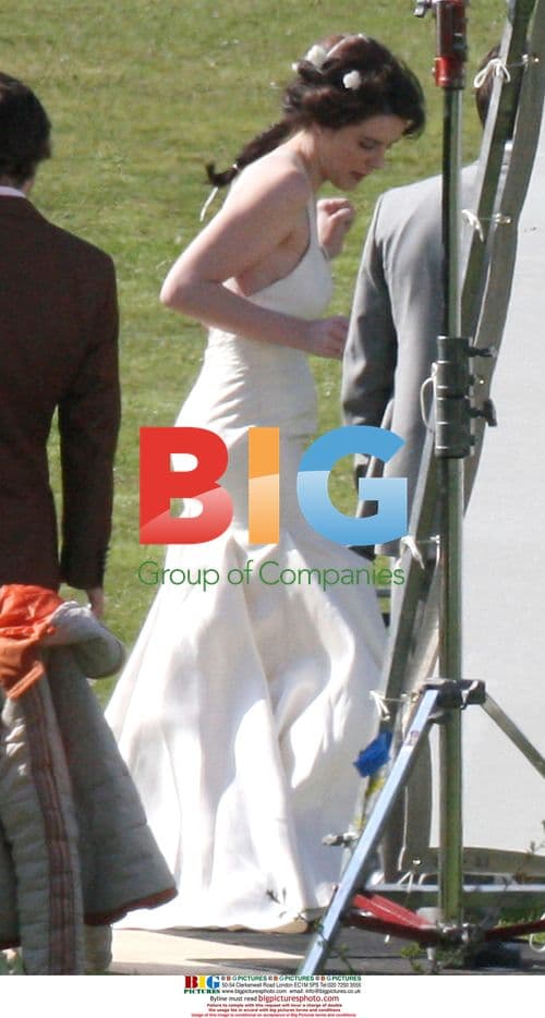 Michelle Ryan and Sean McGuire filming new TV series