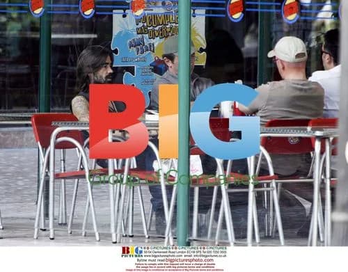 Colin Farrell at Burger King in Alicante